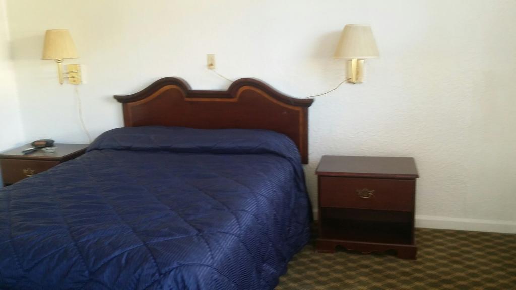 Huntingdon Motel